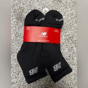 NIP New Balance Men's 10 Pairs Cushion  Ankle Black Socks Arch Support SZ 9-12
